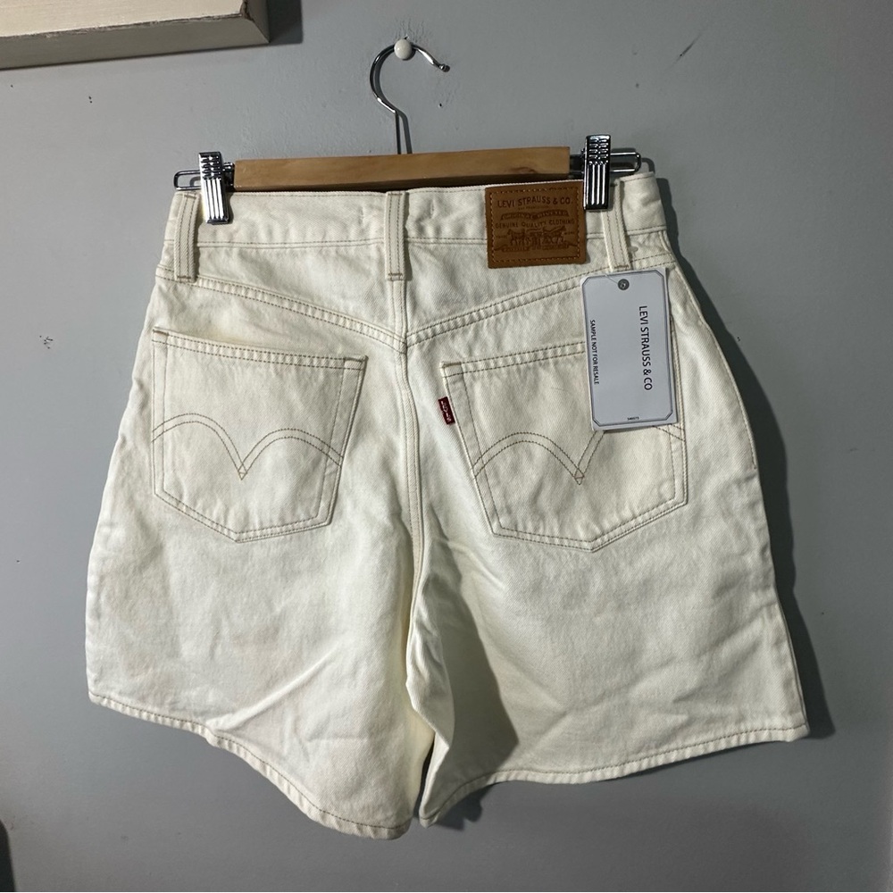 🆕 LEVI’s High Baggy Denim/Jean Shorts NWT - Picture 7 of 10
